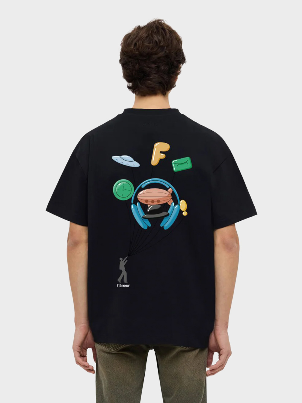 Flaneur-Inflatables-T-Shirt-Zwart-model Flaneur-Inflatables-T-Shirt-Zwart-model