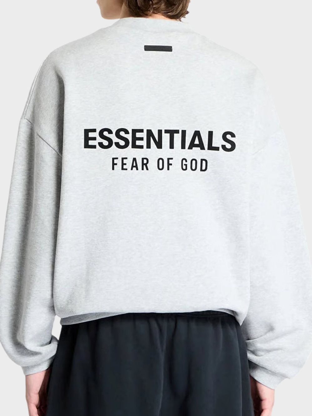 essentials crewneck lichtgrijs achterkant 169 Essentials Sweater Crew Lichtgrijs - Afbeelding 1